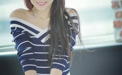 再往里一点啊对就是哪里